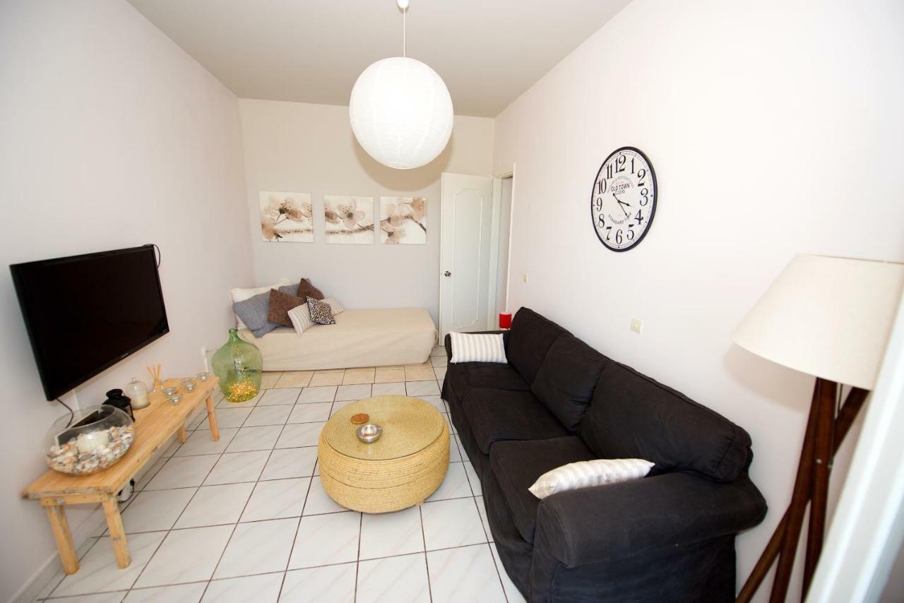 Aurora Apartment Corfu ペレカス エクステリア 写真